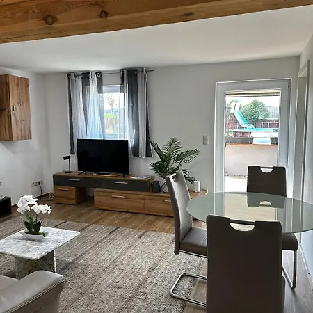 Ferienwohnung Im Gruenen Apartament Mollenhagen